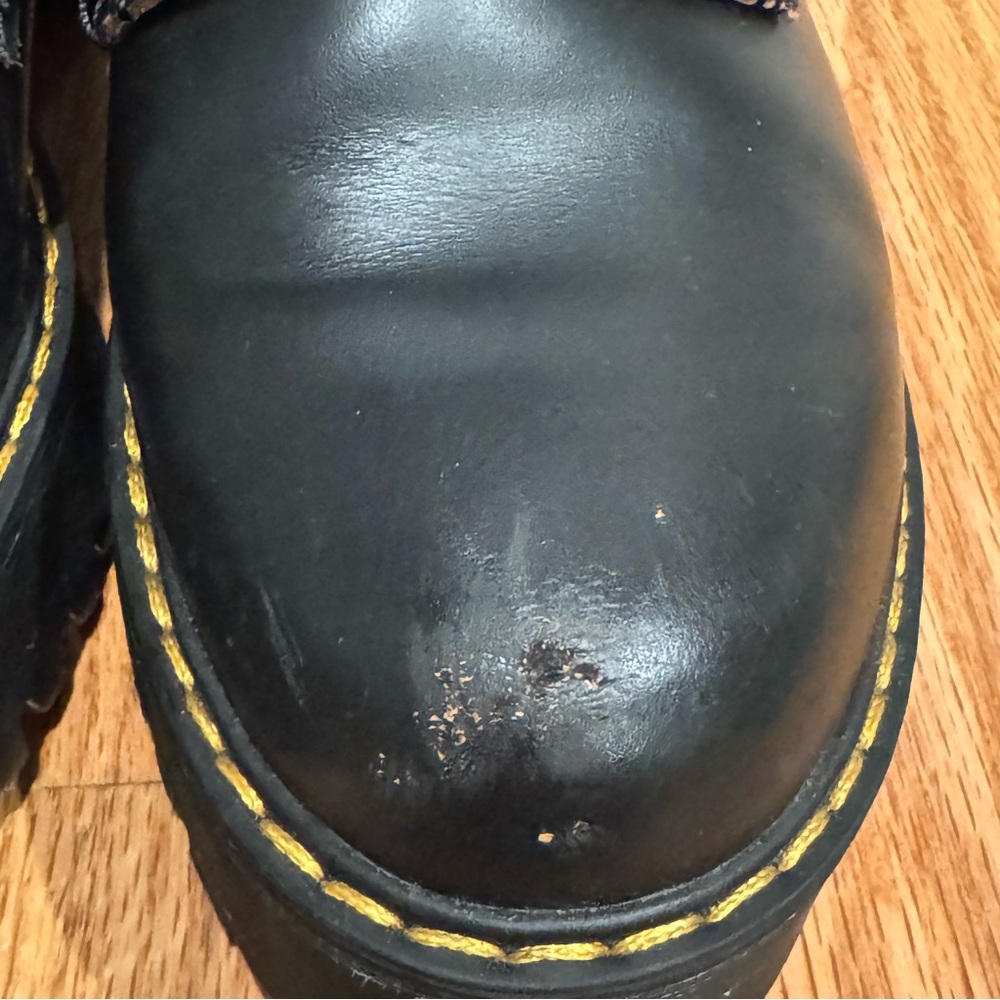 Dr. Martens Dr. Martens Leona Chunky Boots - Picture 5 of 6